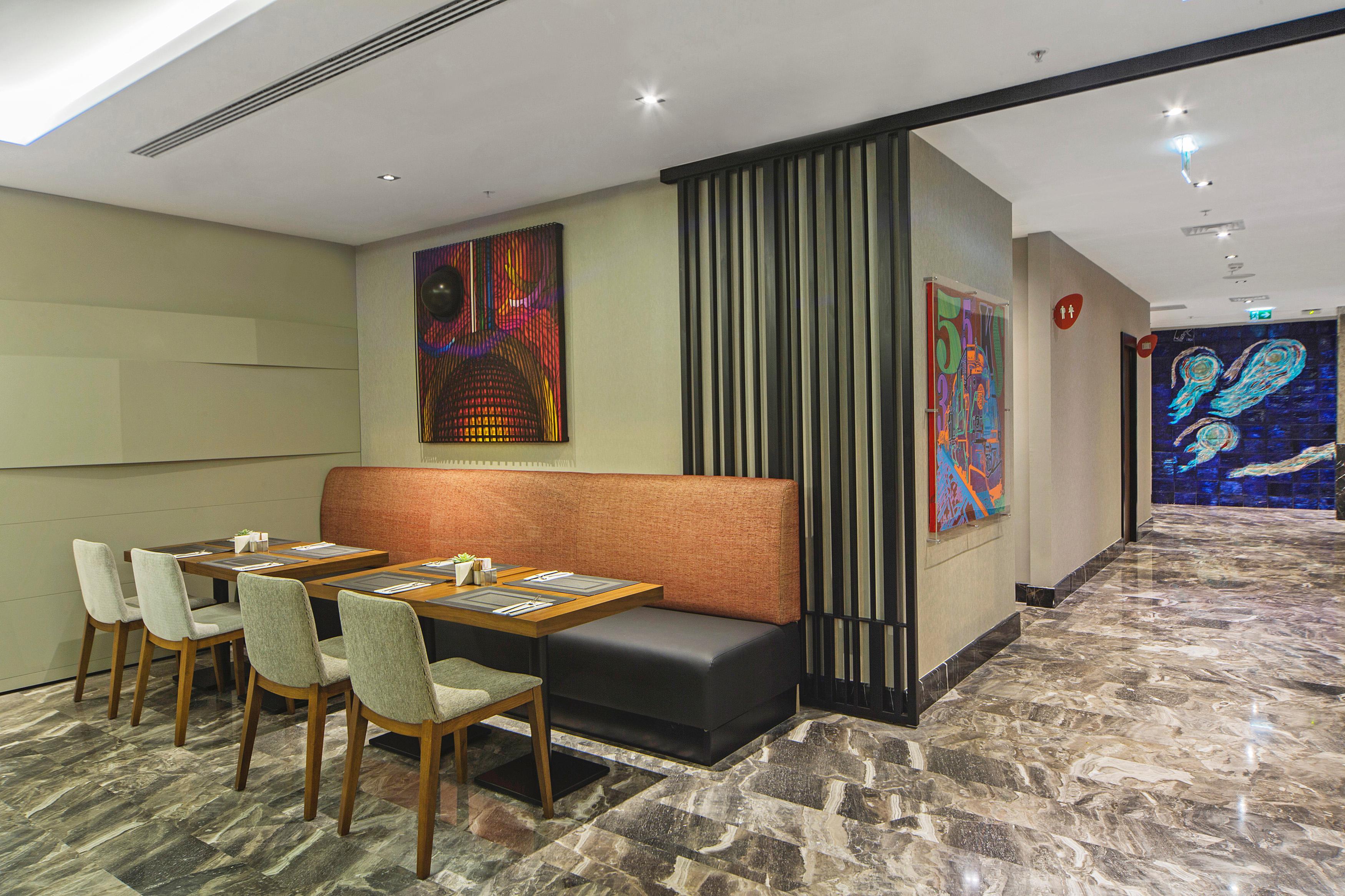 Arts Hotel Harbiye - Special Class Стамбул Экстерьер фото The interior of the restaurant
