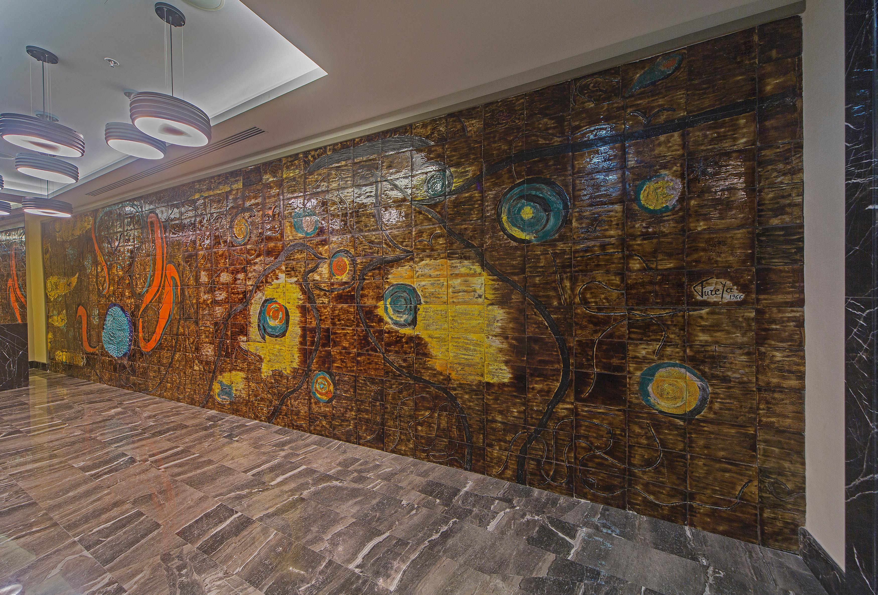 Arts Hotel Harbiye - Special Class Стамбул Экстерьер фото The mural in the lobby of the hotel